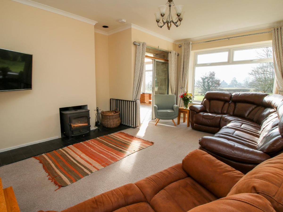 Bicton Lea Villa Acton  Buitenkant foto
