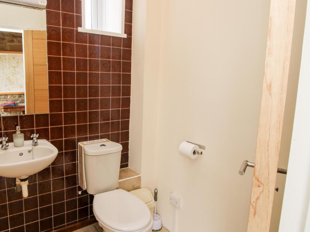 Bicton Lea Villa Acton  Buitenkant foto